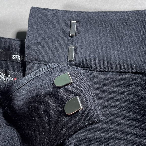 NWT Style & Co Black Stretch Bermuda Ends At Or Near‎ The Knee Shorts Size 4 - Picture 6 of 15